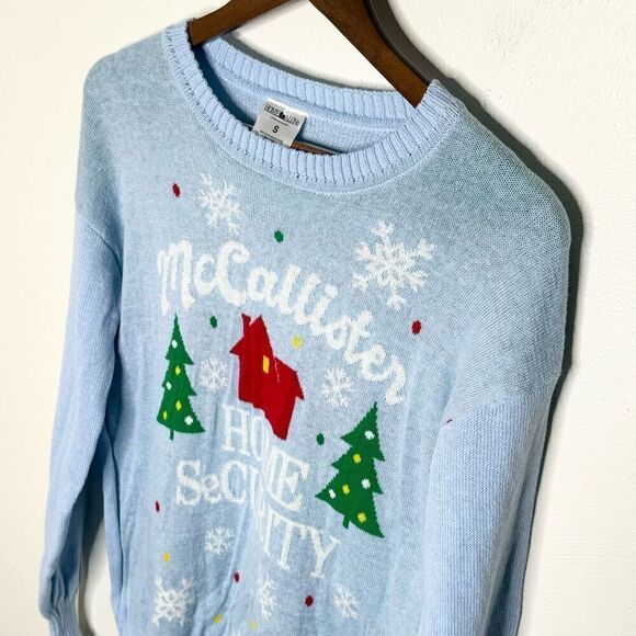 Home Alone McAllister Home Security Crew Neck Sweater - Women’s US S - Picture 4 of 6